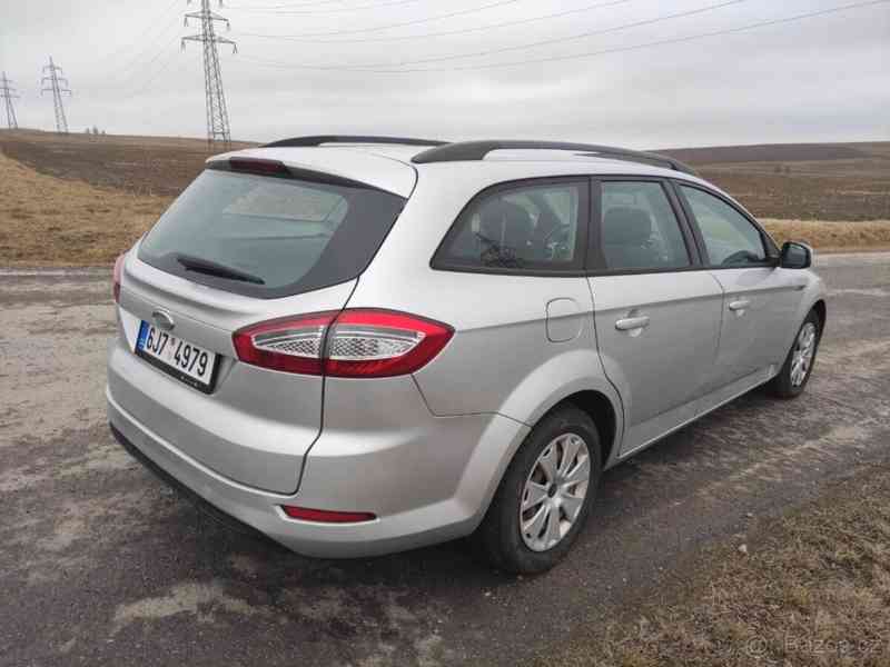 Ford Mondeo 2011 - foto 9
