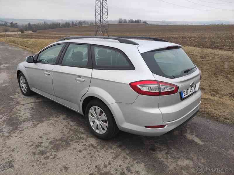 Ford Mondeo 2011 - foto 2