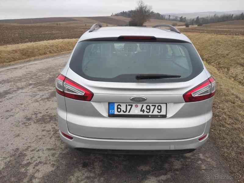 Ford Mondeo 2011 - foto 10
