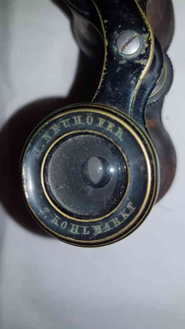 Mosazné starožitné divadelní kukátko zn. A. Neuhofer, Wien - foto 6