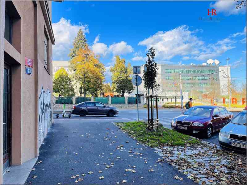 Prodej bytu 3+1, 84 m2, OV, Hollarovo náměstí, Praha – Vinohrady  - foto 1