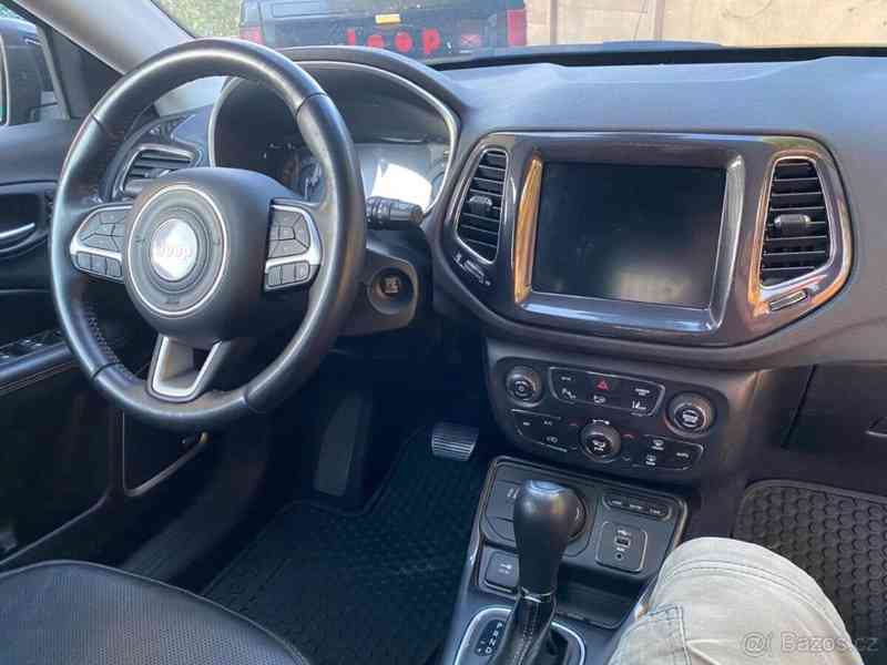 Jeep Compass 1,3   4xe PHEV - foto 10