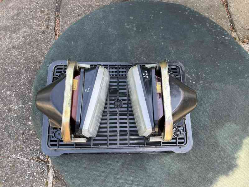 Světla a hrnce na ŠKODA RAPID, Š120, Š125, Š130  - foto 10