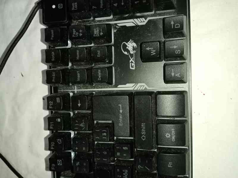 Svítící klávesnice k počítači zn. GX GAMING - foto 6