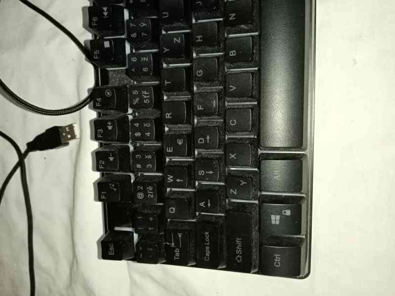 Svítící klávesnice k počítači zn. GX GAMING - foto 8