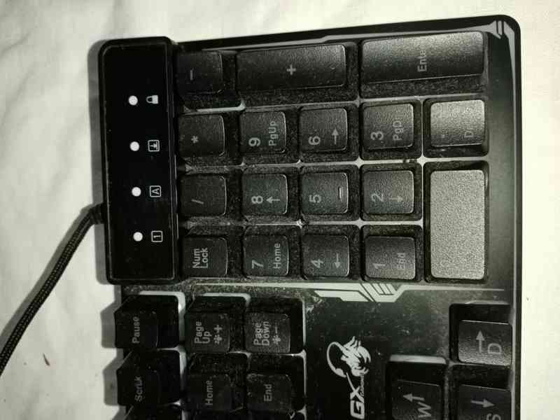 Svítící klávesnice k počítači zn. GX GAMING - foto 5