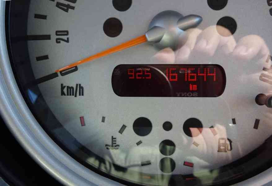 Mini Cooper 1.6i r.v.2005 (85 kw) - foto 7