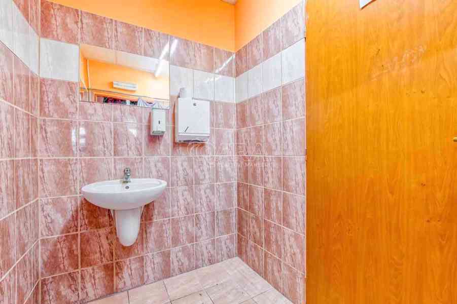 Pronájem obchodních prostor, 180 m2, Hranice - foto 13