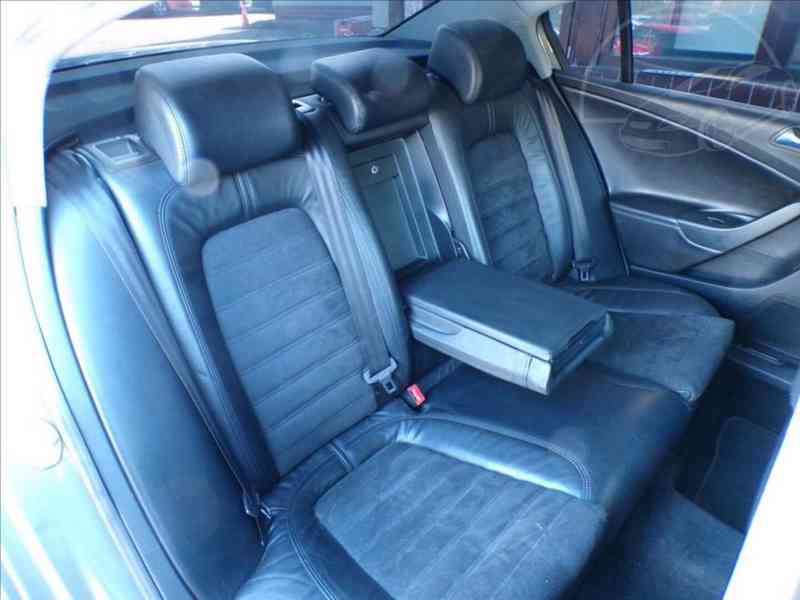 Volkswagen Passat 2,0 TDI DSG-NOVÁ SPOJKA - foto 11
