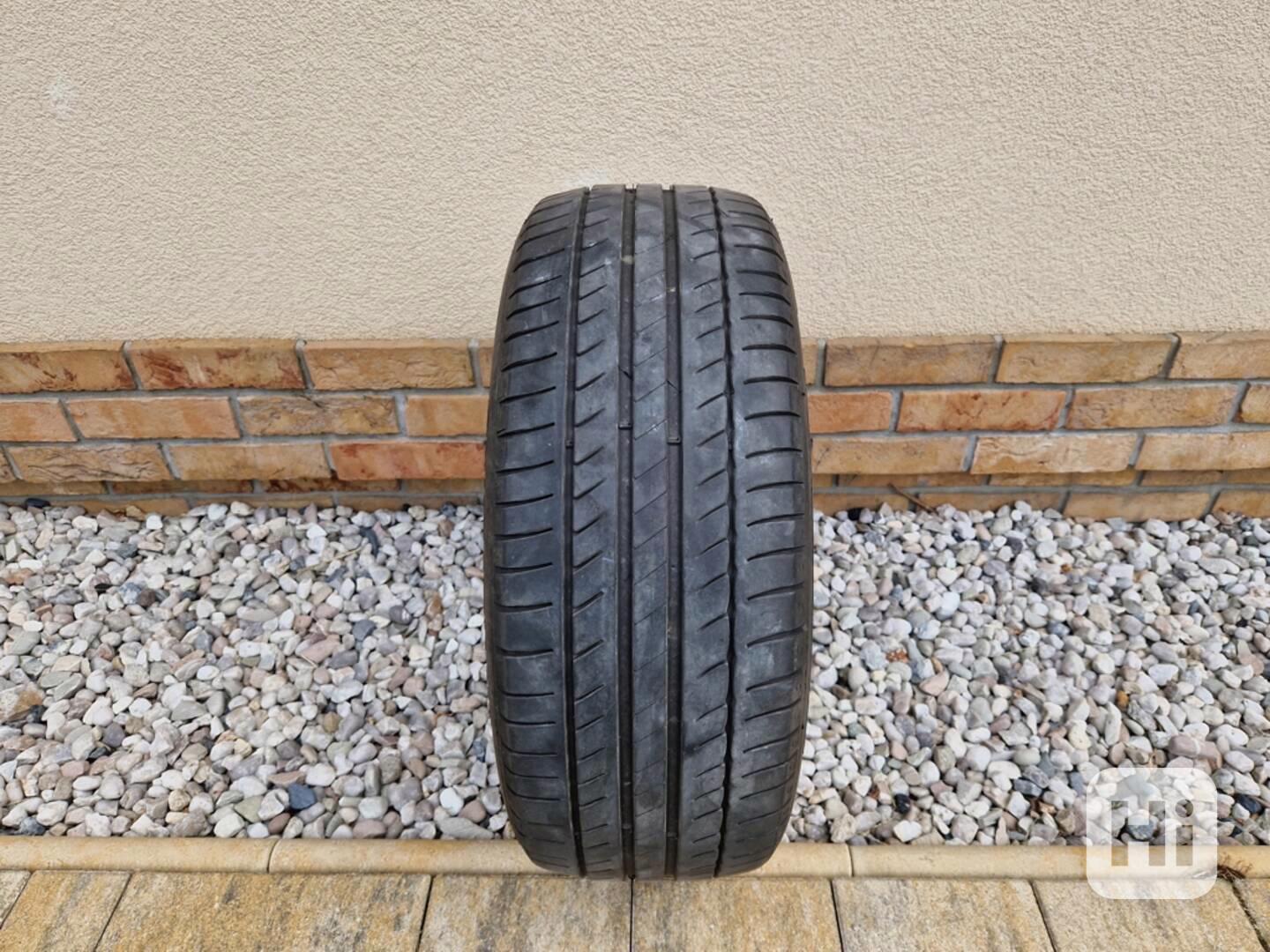 1 ks letní pneu Michelin Primacy HP 215/50 R17 - foto 1