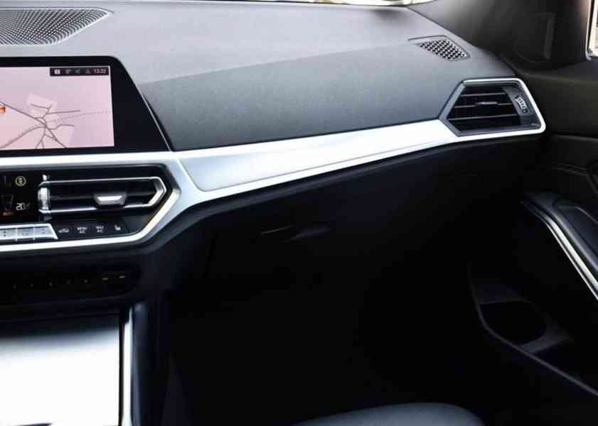 BMW Řada 3 320d xDrive M-SPORT TAŽNÉ ČR - foto 7