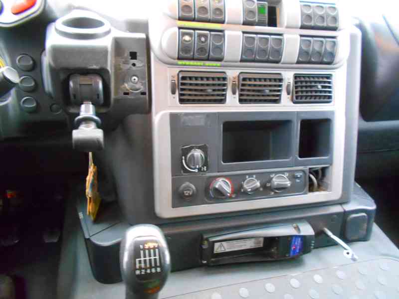 IVECO STRALIS 420 6x2 + HR - foto 22