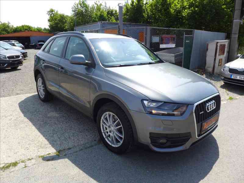 Audi Q3 2,0 TDi 4X4 KŮŽE NAVI SERVIS - foto 2