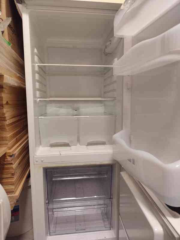 Lednice Zanussi  - foto 2