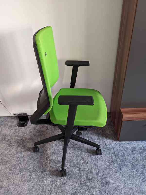 Kancelářská židle Viasit - nastavitelná - foto 3