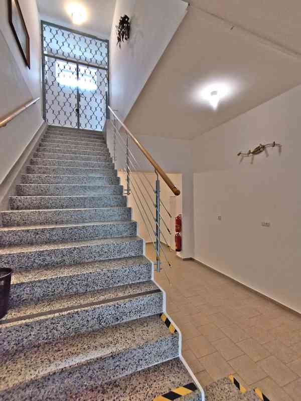 Prodej objektu pro výrobu a administrativu celkem 2585 m² - foto 10