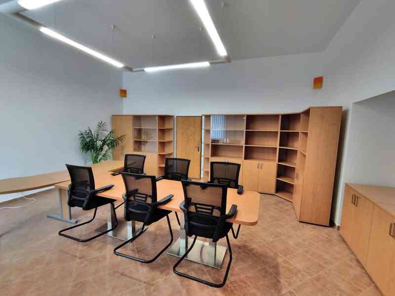 Prodej objektu pro výrobu a administrativu celkem 2585 m² - foto 9