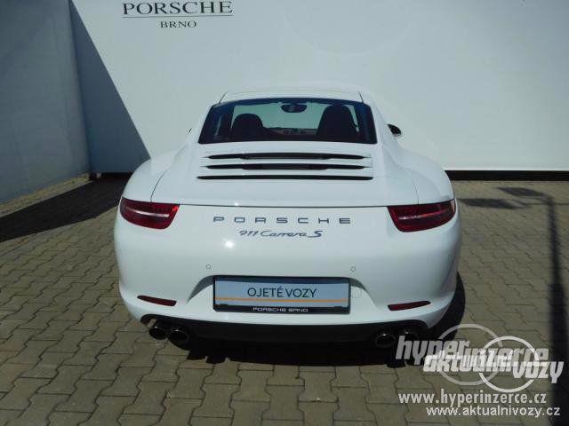 Porsche 911 3.8, benzín, automat, r.v. 2014, navigace - foto 6