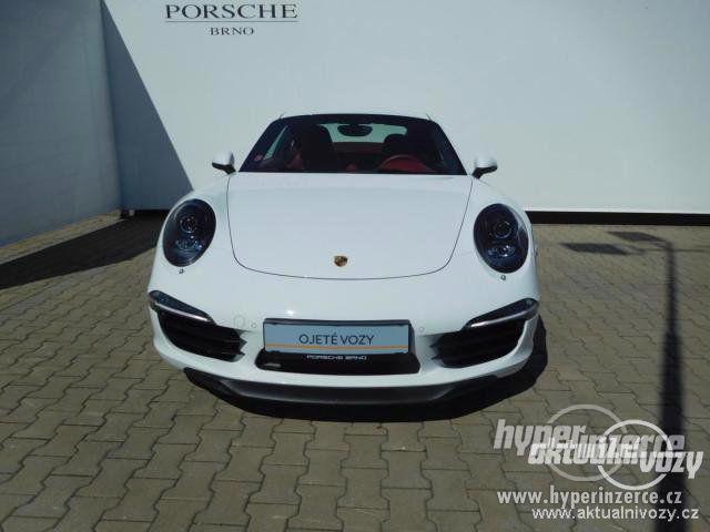 Porsche 911 3.8, benzín, automat, r.v. 2014, navigace - foto 8