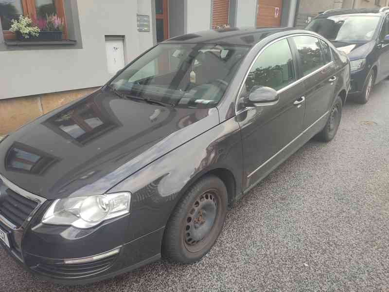 Passat B6  - foto 1