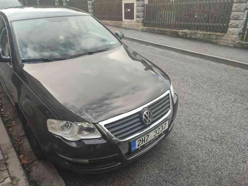 Passat B6  - foto 2