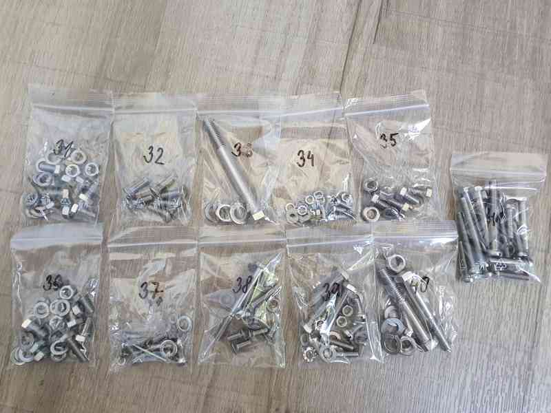 Jawa 50 pionýr sada šroubů 550, 555, 20, 21, 23 - foto 8