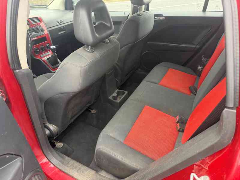 DODGE Caliber 2,0CRD SE/SXT 2010 - foto 10