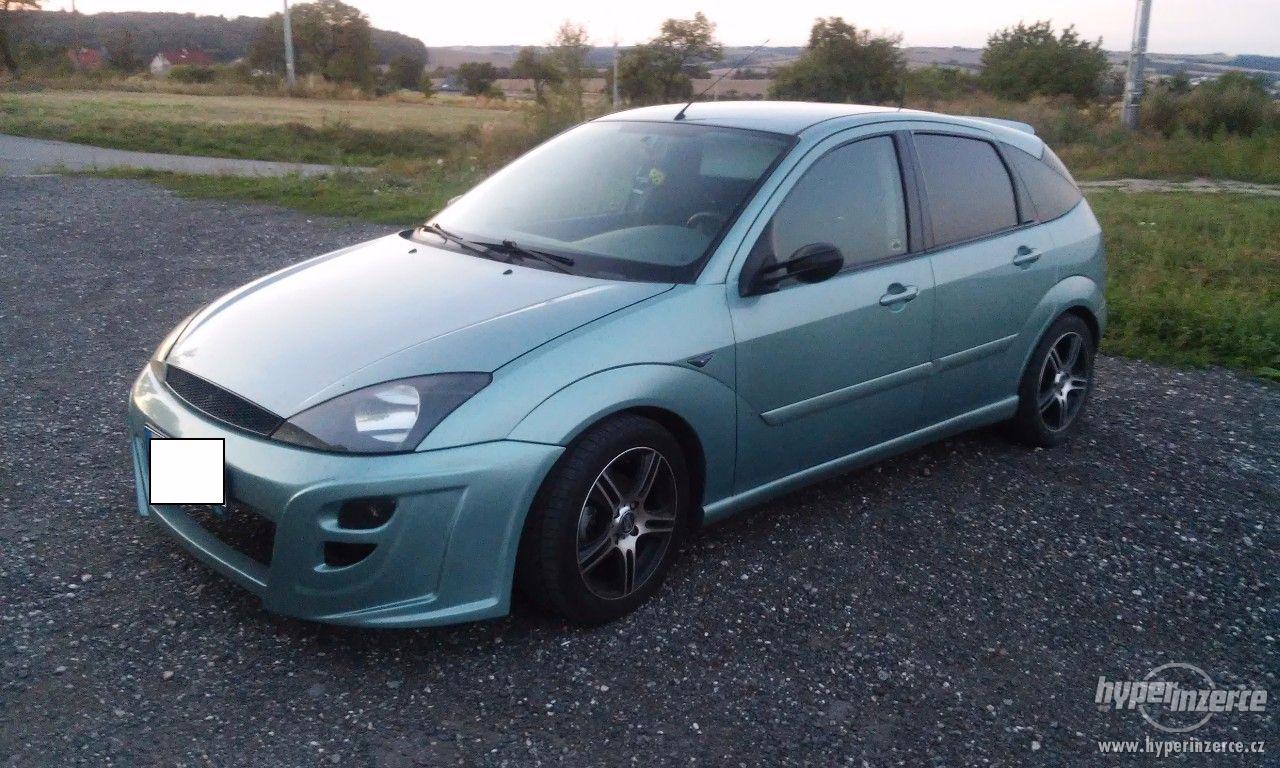 Ford Focus 1.6 16V - foto 1