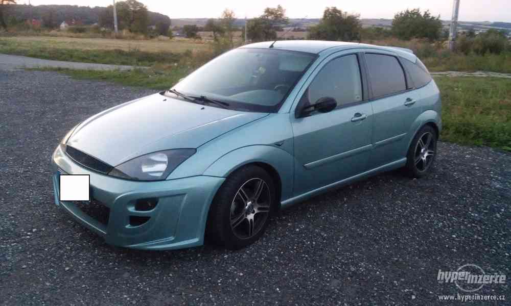 Ford Focus 1.6 16V - foto 1