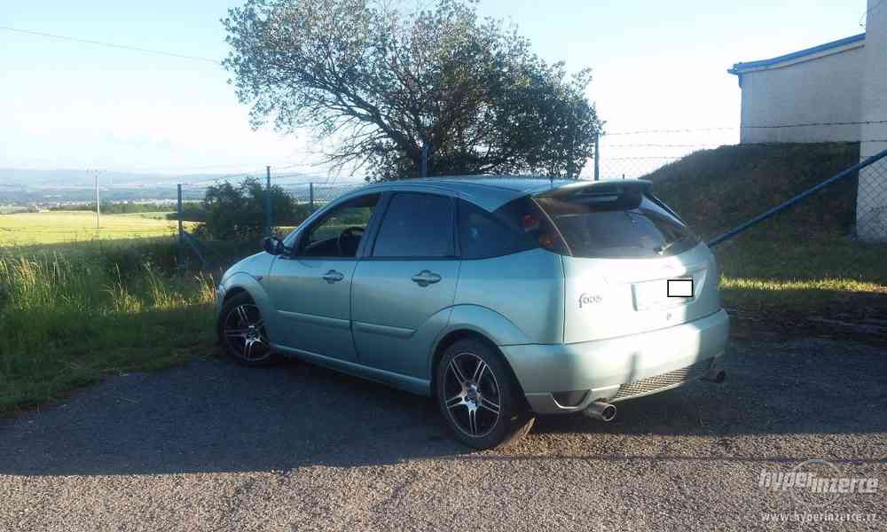 Ford Focus 1.6 16V - foto 4