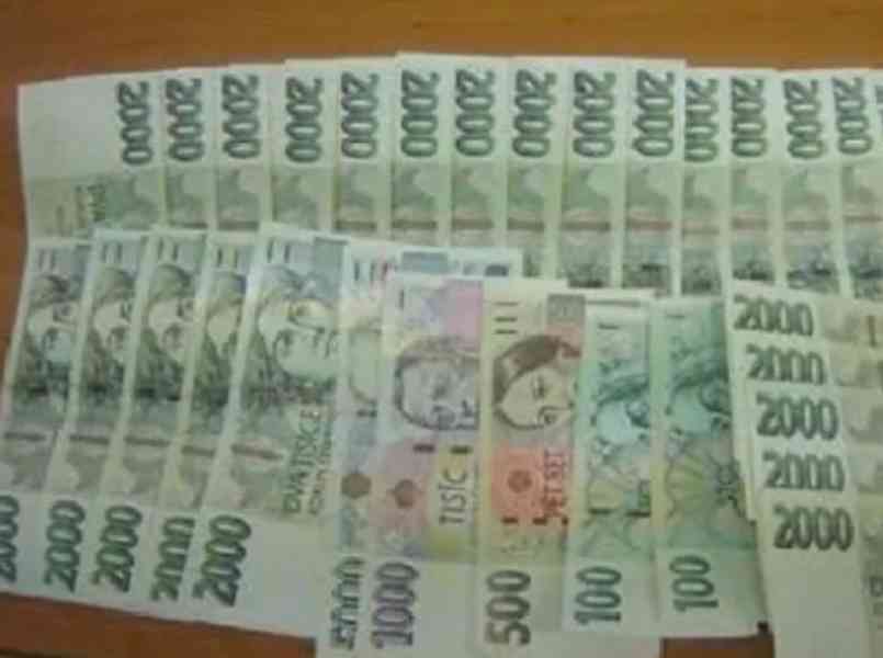 NABÍDKA ÚVĚRŮ MEZI FYZICKÝMI OSOBAMI:  - foto 3