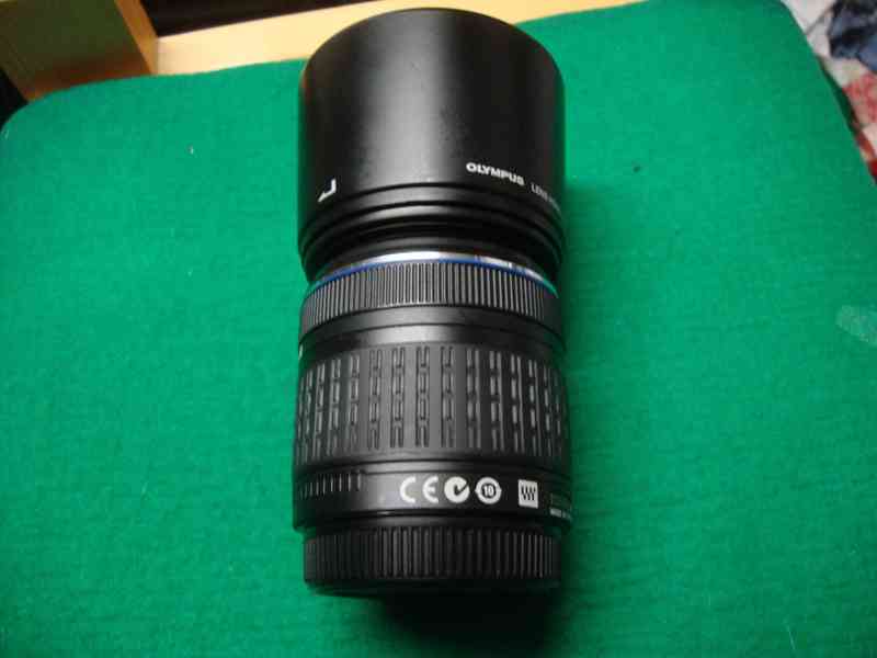 Objektiv OLYMPUS Zuiko 40-150 mm f/4-5,6 R pěkný PC: 6000 Kč - foto 5