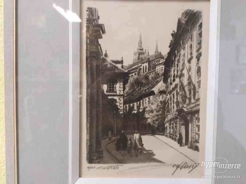 Obraz originál signováno vpravo dole Josef Vaic město, - foto 2
