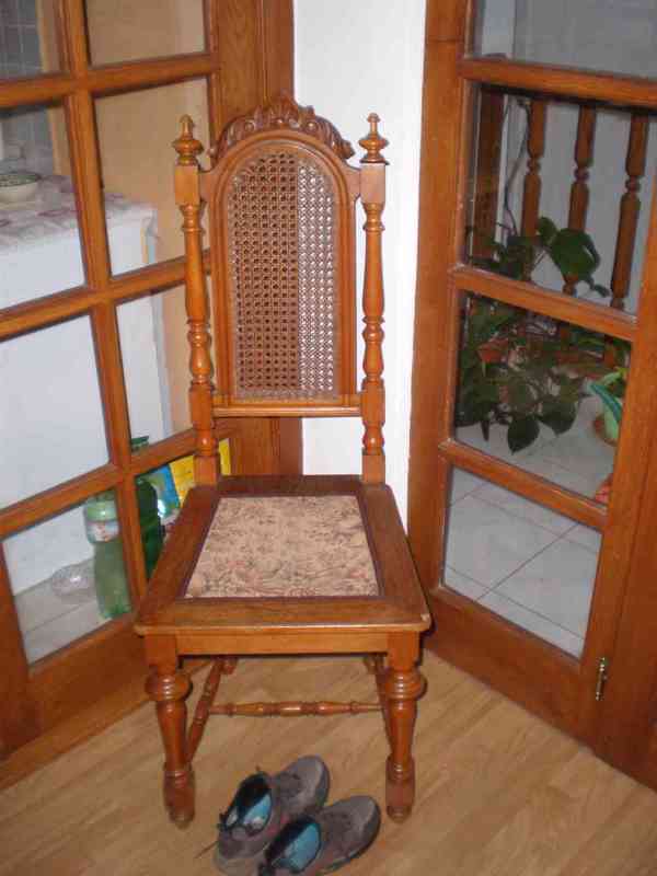 3 židle - foto 1
