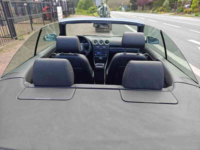 Prodám AUDI A4 Cabrio 3.2 FSI benzin 2008 128000km - foto 8