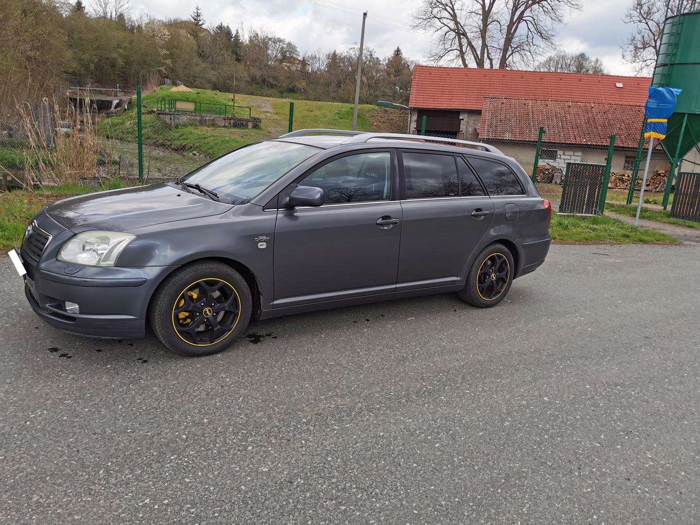 Toyota Avensis kombi T25 ,2.2 D-Cat - foto 1