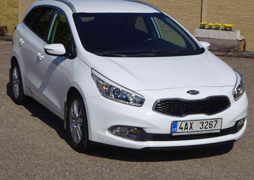 Kia Cee´d 1.6i Combi r.v.2017 2.Maj.srv.kníž.ČR - foto 1