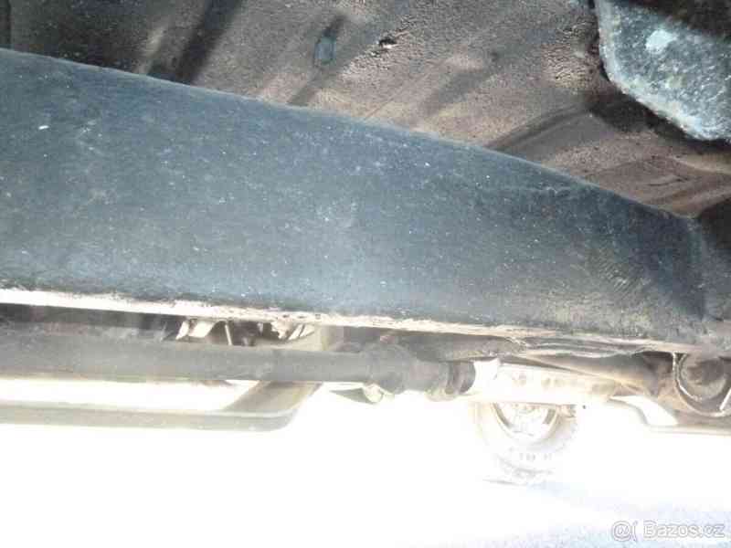 Mitsubishi Pajero 2,8   TD - foto 12