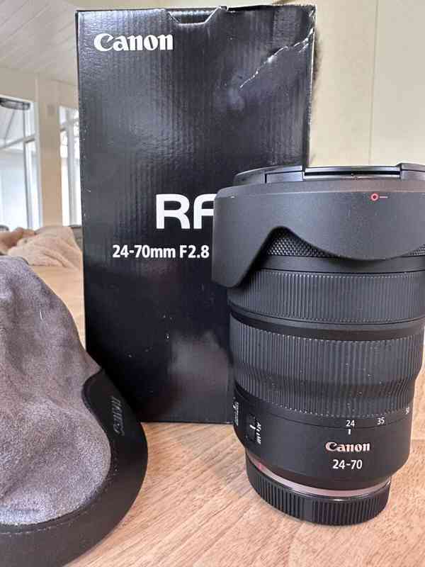 Canon RF 24-70mm f/2.8L IS USM  - foto 4