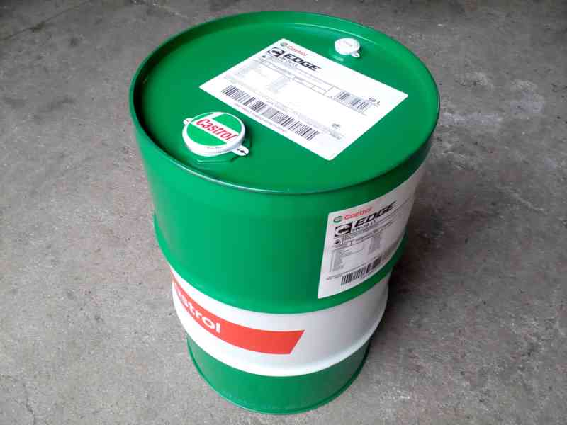 motorový olej Castrol EDGE 5w30 LL - foto 1