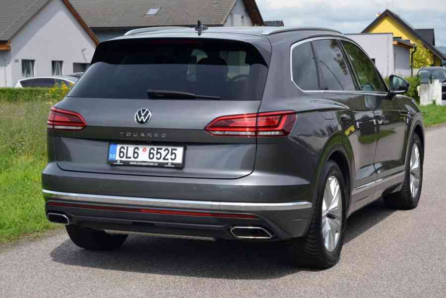 Volkswagen Touareg 3.0 TDI V6 170kW 4MOTION Tiptronic Navi - foto 4