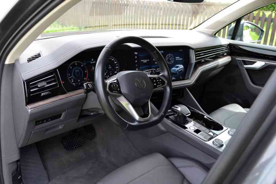 Volkswagen Touareg 3.0 TDI V6 170kW 4MOTION Tiptronic Navi - foto 7