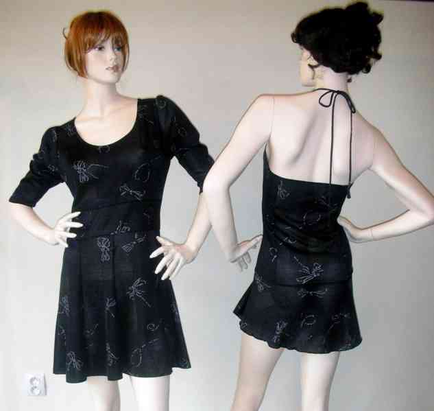 Výprodej veškerých šatů, látek, nití  i vybavení prodejny - foto 63