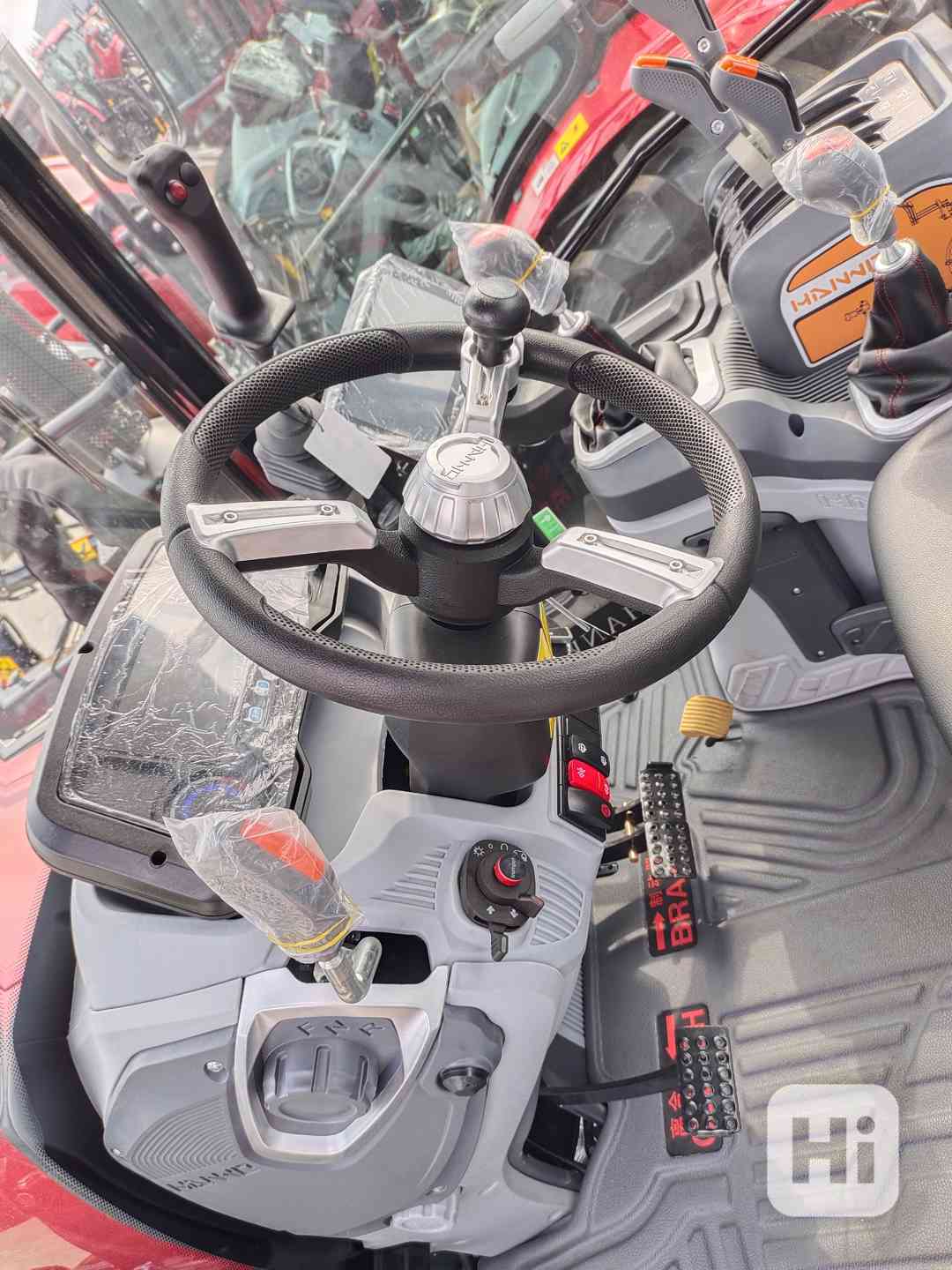 Prodam traktor HANWO HWB 604C, STAGE V, pohodlná kabina  - foto 1