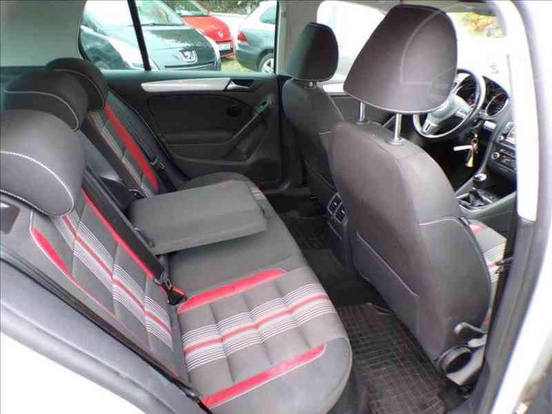 Volkswagen Golf 1,4 TSI NEZÁVISLÉ TOPENÍ - foto 11