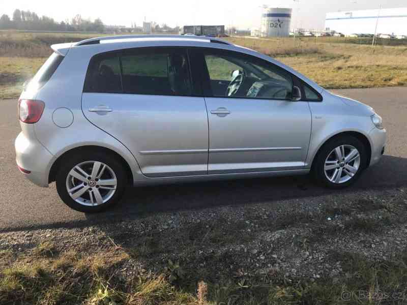 Volkswagen Golf 1,4   TSI 90kw - foto 5