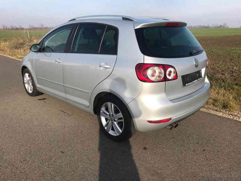 Volkswagen Golf 1,4   TSI 90kw - foto 13