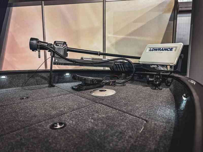 NOVÁ motor. loď Velex 585 + Mercury F 150 - foto 2