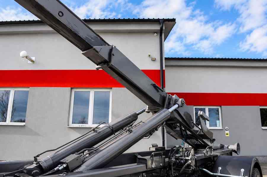 MERCEDES AXOR 1829 / 18T HÁKOVÝ NOSIČ KONTEJNERŮ EU5 - foto 8