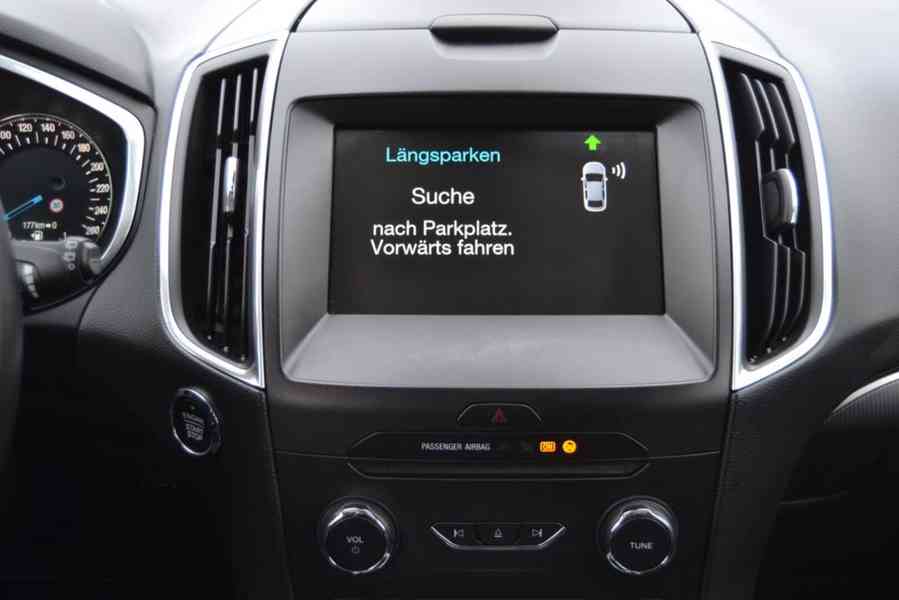 Ford S-Max 2.0 TDCI 110kW Titanium 7 míst - foto 7